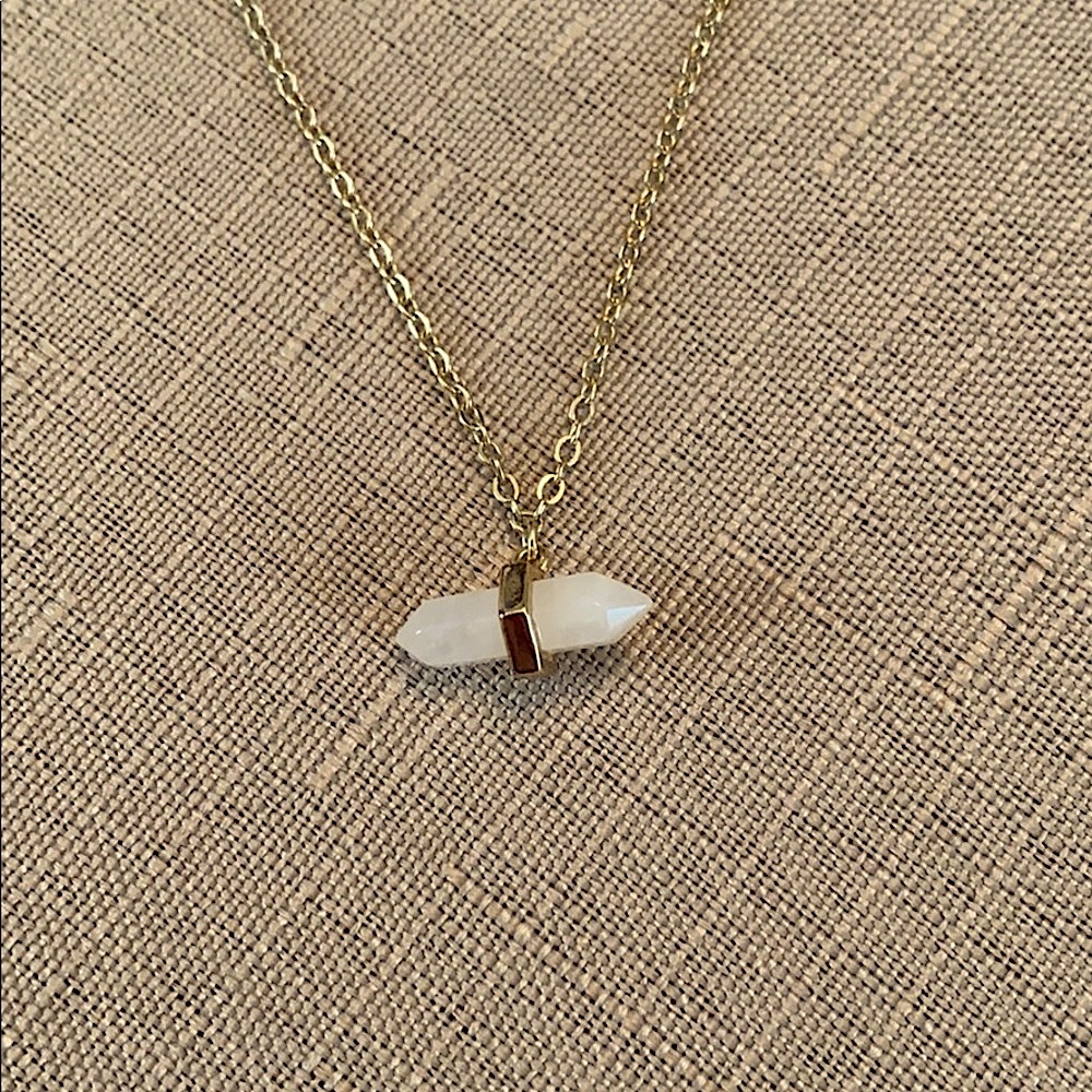 White quartz necklace - Picture 2 of 4